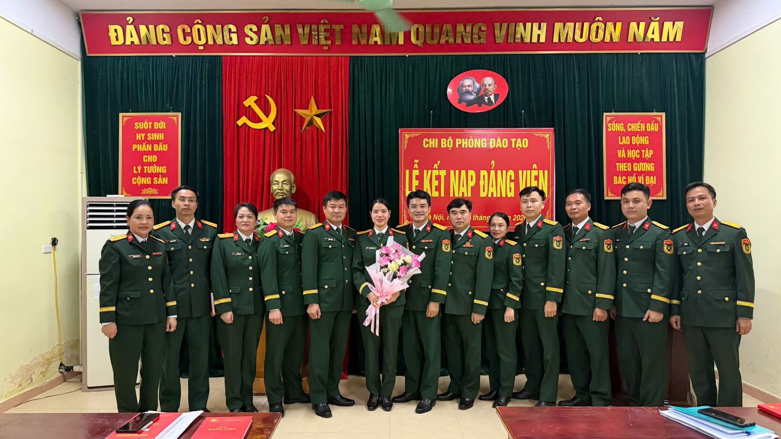 Đảng bộ Trường Cao đẳng Hậu cần 1 làm tốt công tác phát triển đảng viên mới