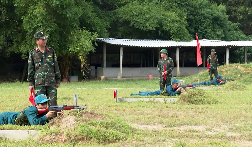 Nâng cao chất lượng huấn luyện đào tạo quân sự